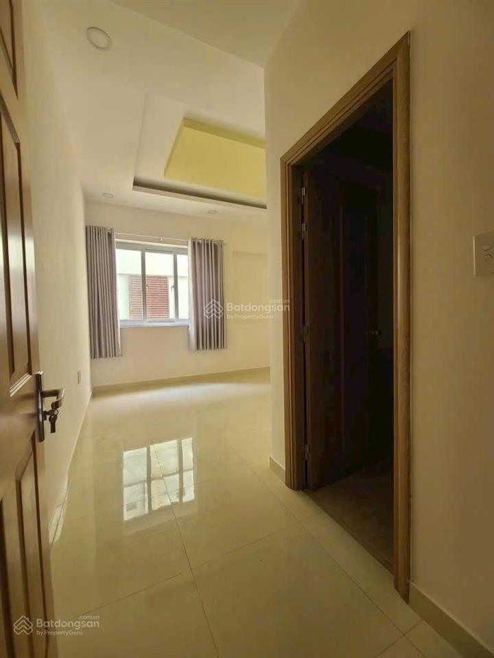 Mặt tiền đường bàn cờ cách 50m ra trường chinh p.đông hưng thuận q12 nhà đẹp 4 tầngdt 4m x 25m
