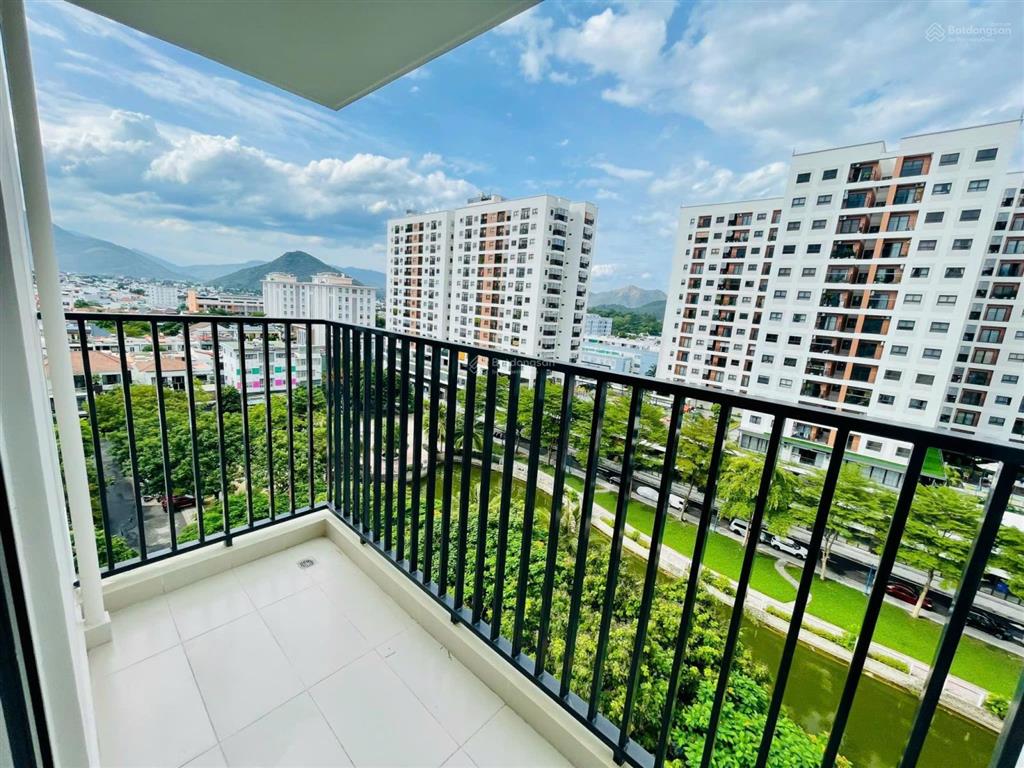 Bán căn góc x12a chung cư cao cấp ct9 khu đô thị vĩnh điềm trung