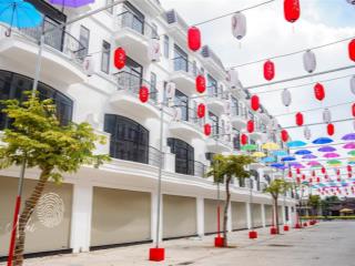 Cần bán căn liền kề aoen mỹ tho, mặt tiền 6m thuận tiện kinh doanh. giá 8,4 tỷ sổ riêng