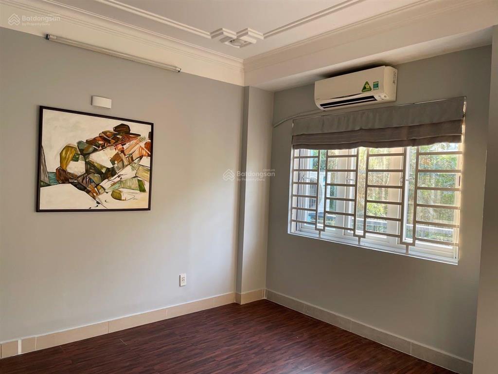 Cần bán gấp cặp nhà phố đường thông khu kim sơn 10x14m, 1 góc 1 thường, giá đầu tư có dòng tiền sẵn