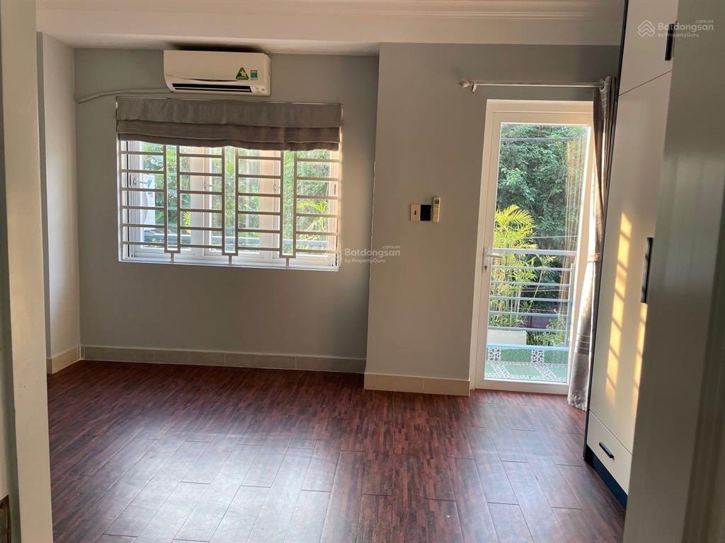 Cần bán gấp cặp nhà phố đường thông khu kim sơn 10x14m, 1 góc 1 thường, giá đầu tư có dòng tiền sẵn