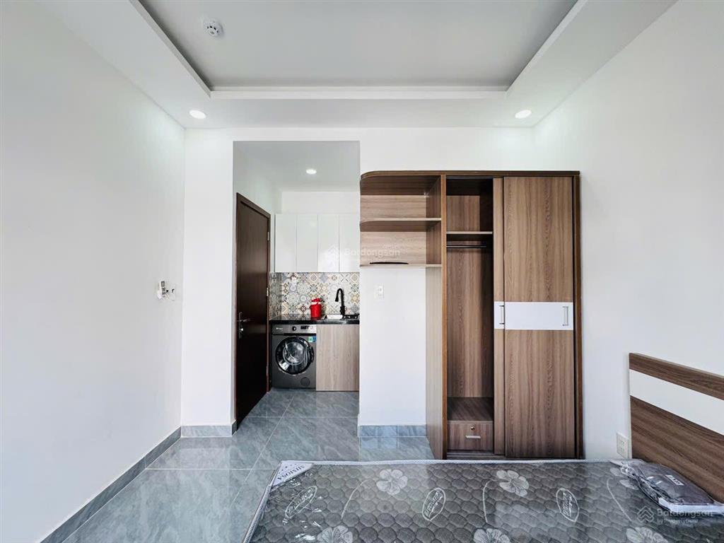 Cho thuê căn hộ studio từ cơ bản đến đầy đủ  cửa sổ và ban công | khu cát lái