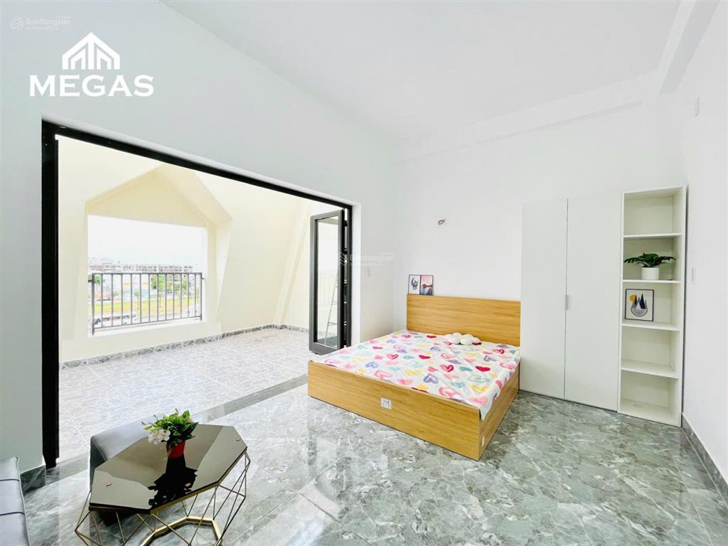 Cho thuê studio penthouse ban công và cửa sổ  tại kđt lake view city