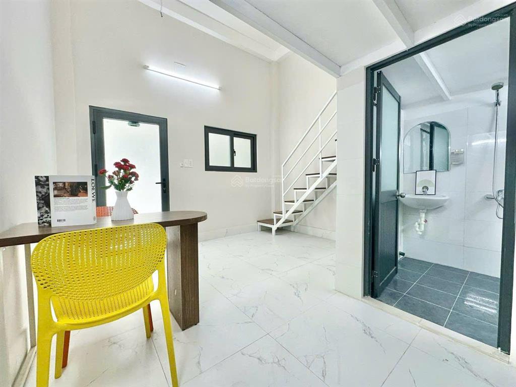 Cho thuê căn hộ duplex xinh  có thang máy  bảo vệ 24/7 | gần mai chí thọ, quận 2