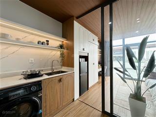 Căn hộ penthouse 1 phòng ngủ cao cấp  full nội thất đầy đủ tiện nghi  thang máy  hầm xe