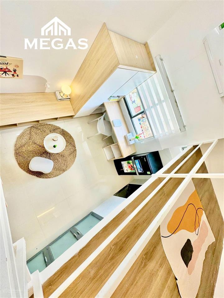 Căn hộ duplex thiết kế xinh  cửa sổ lớn thoáng, đón nắng và gió tốt