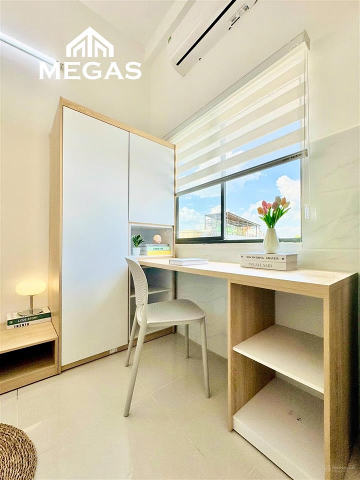 Căn hộ duplex thiết kế xinh  cửa sổ lớn thoáng, đón nắng và gió tốt