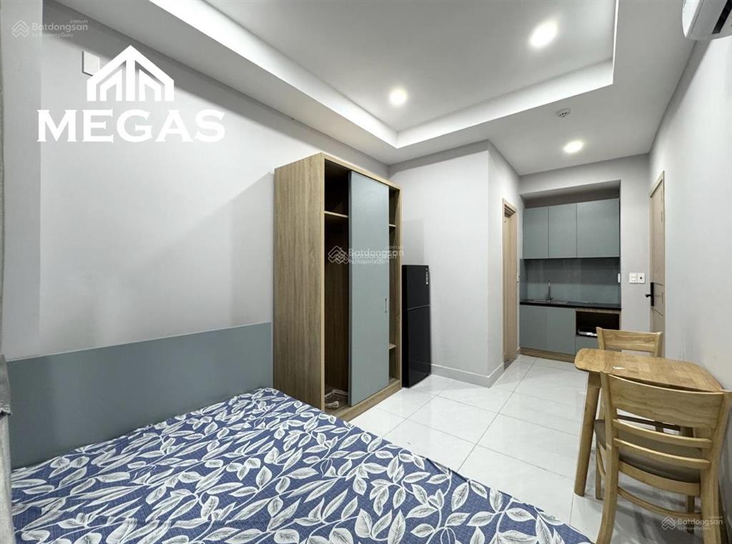 Căn hộ studio full nội thất  có ban công  có thang máy  nhà xe siêu rộng