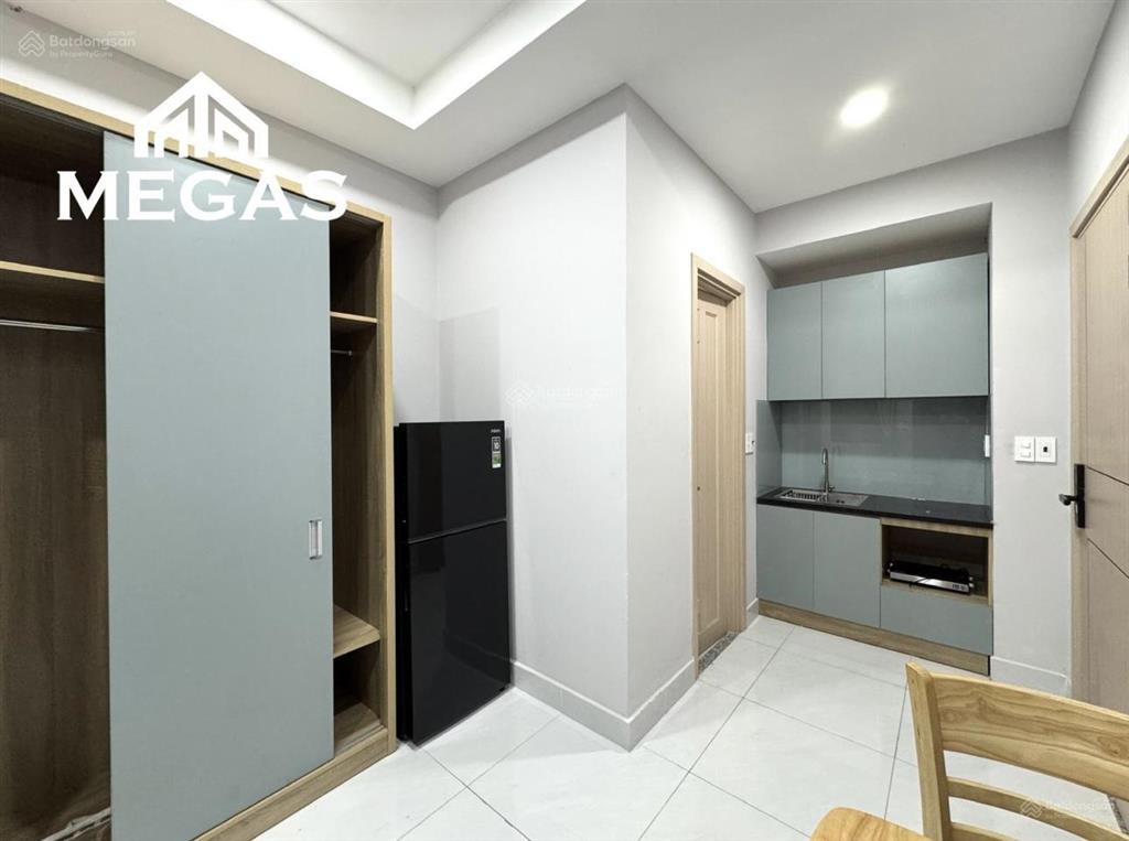 Căn hộ studio full nội thất  có ban công  có thang máy  nhà xe siêu rộng