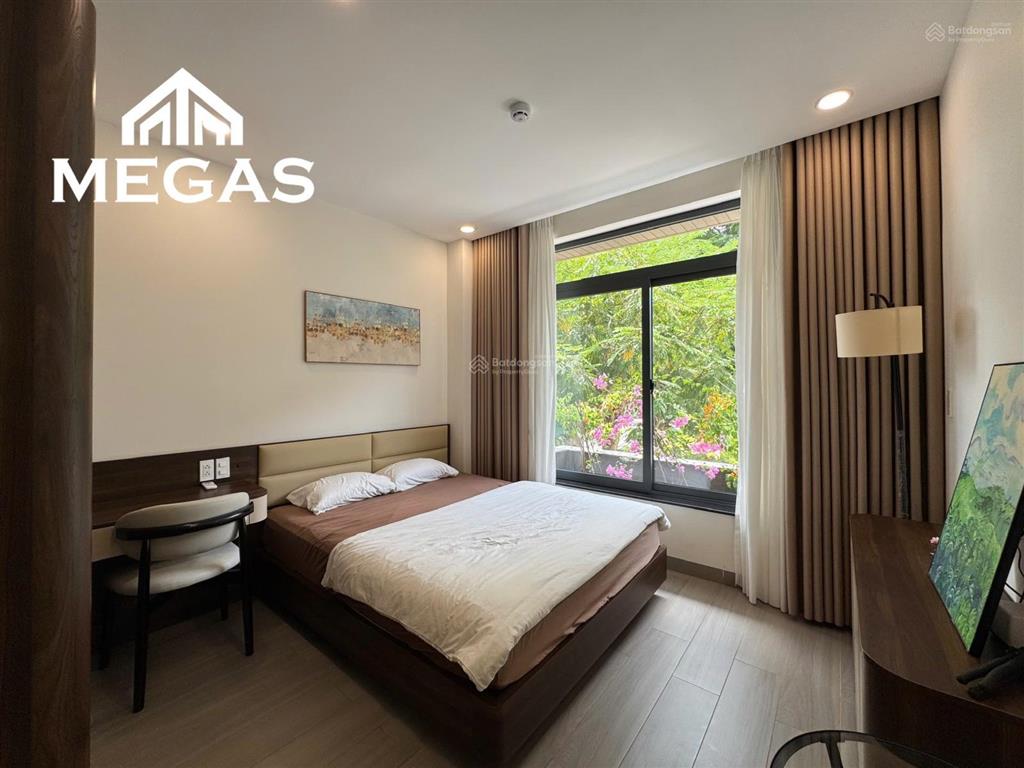 Căn hộ 1 phòng ngủ  studio cao cấp, full nội thất, có máy giặt & sấy riêng  có dịch vụ dọn phòng