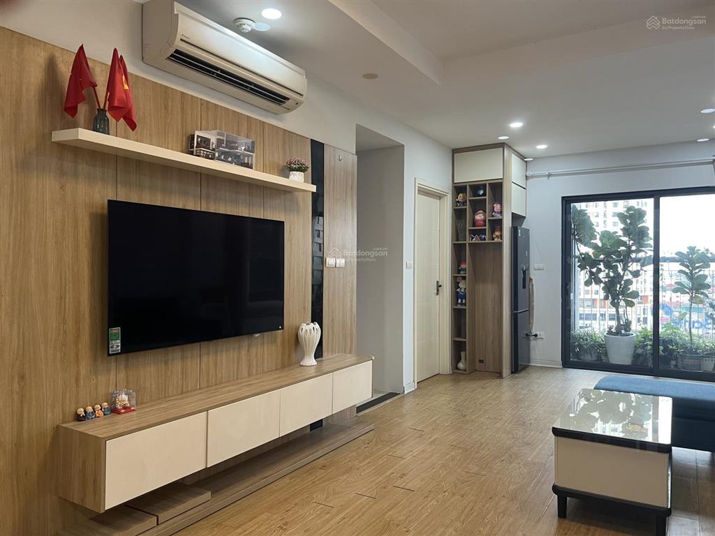 Bán căn hộ chung cư goldsilk complex, 5,5 tỷ, 73m2, 2pn, 2wc, giá ưu đãi