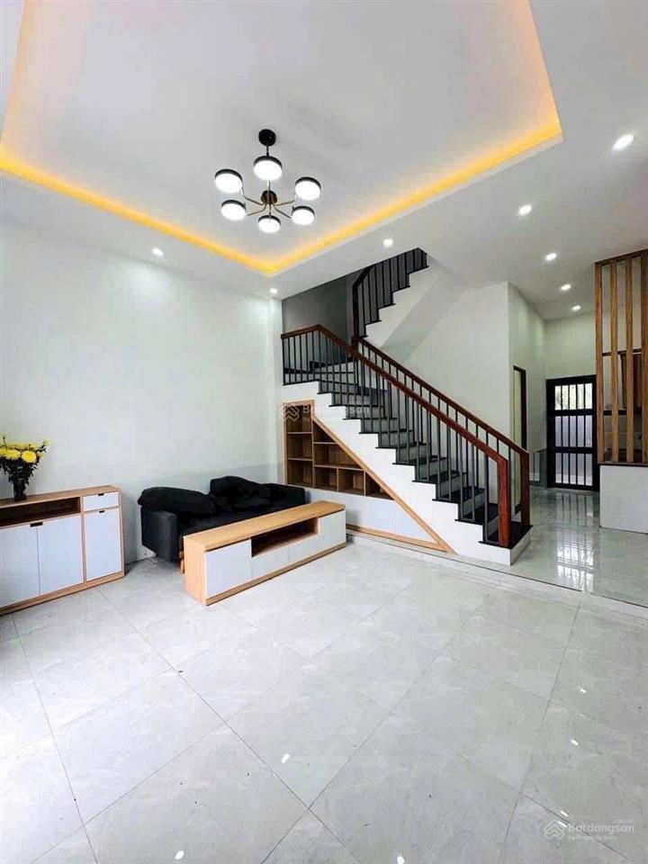 Cần bán gấp nhà 3 phòng ngủ hẻm 56 hồ trung thành  tp cần thơ