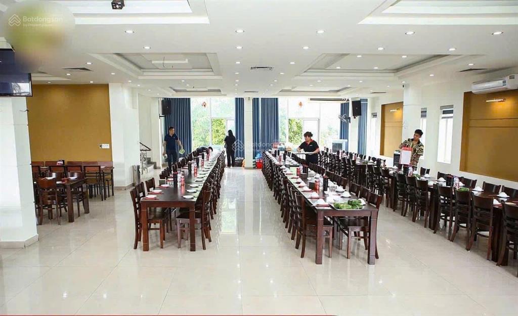Cho thuê nhà mặt tiền rộng có thể kinh doanh nhiều mô hình mặt đường 208 phía an đồng