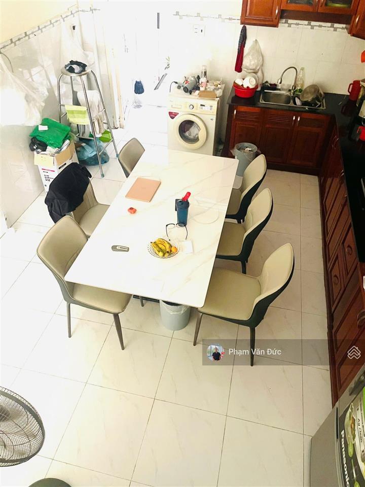 Bán nhà 3 lầu hẻm xe tải. sát gigamail thủ đức. dt 64 m2, giá 6.6 tỉ tl