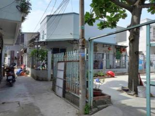 Bán nhà cấp 4 căn góc dt 80 m2 giá 4 tỷ. giá tốt vừa ở vừa cho thuê