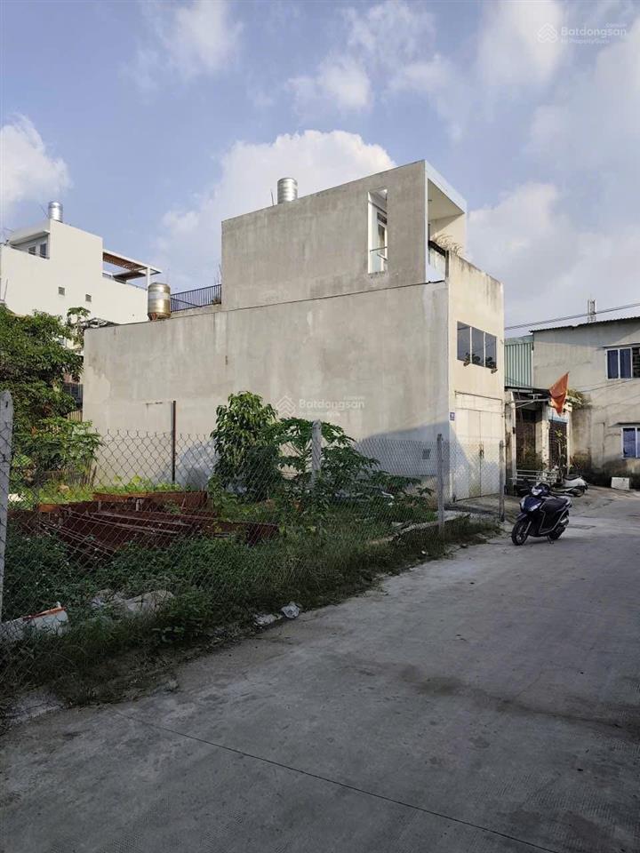 Bán lô đất hẻm xe tải sát mặt tiền đường số 12 . quốc lộ 13 . dt 76.5 m ( 4 x19 ) giá 4.6 tỉ