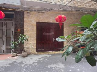 Cho thuê nhà 5 tầng, 4 phòng ngủ