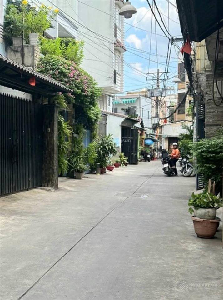 Nhà 1/ hẻm xe hơi đường xóm đất quận 11 thông qua đường minh phụng
