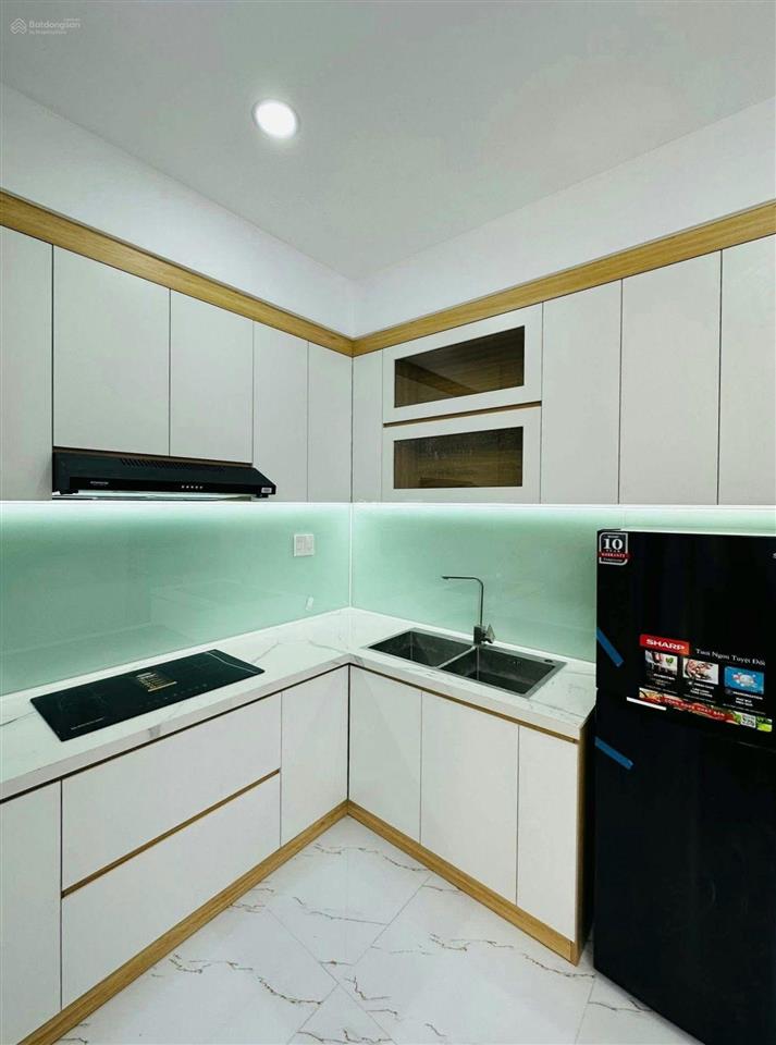 Nhà mới 1/ hẻm xe hơi đường 3 tháng 2 quận 11