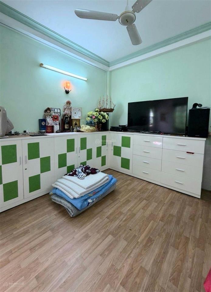 Nhà 3 tầng hẻm xe hơi đường tân hòa đông quận 6 chỉ 5.7 tỷ