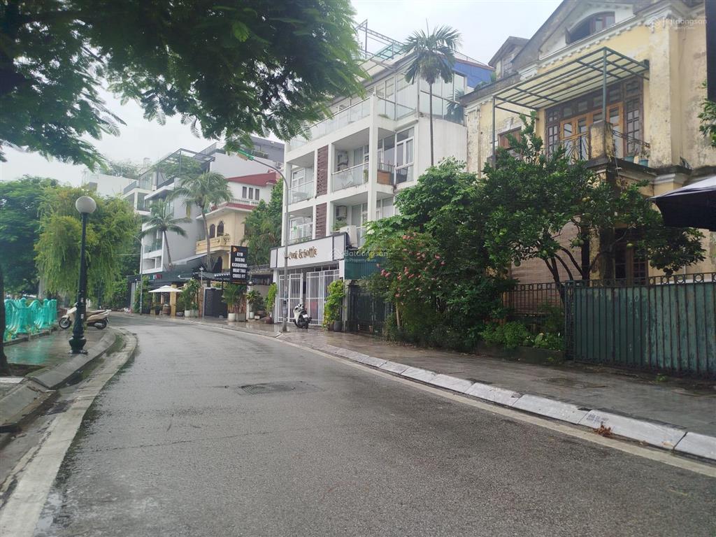 Bán đất vip view hồ tây, phường quảng an 150m2, mt 8m, 159 tỷ