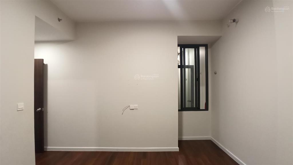 Picity high park căn 2pn 2wc 68m2, có sổ hồng giá 3.5 tỷ bao thuế phí.  0901 928 ***