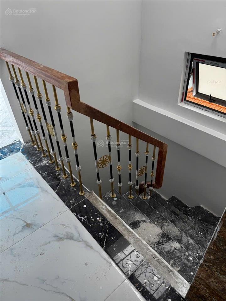 Nhà mới đẹp  lô góc  3 thoáng  mặt tiền rộng  50m  6tầng  ngõ ba gác  sau qh ra mặt đường