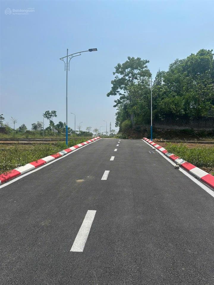 Mua đất tặng đất tại đường đôi kcn phú sơn  lương sơn. giá tốt cơ hội đầu tư hiếm có