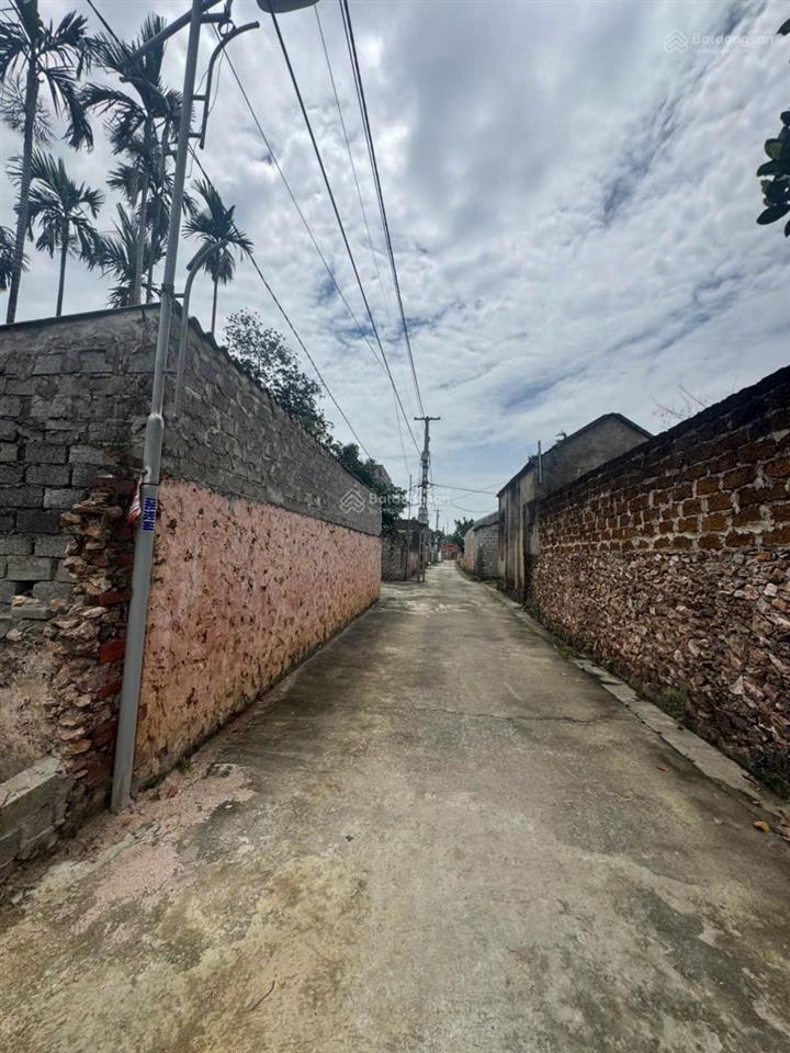 Bán đất đẹp tại xuân mai, 2,5 tỷ, 120m2, mặt tiền 7m, ngõ 5m siêu hot