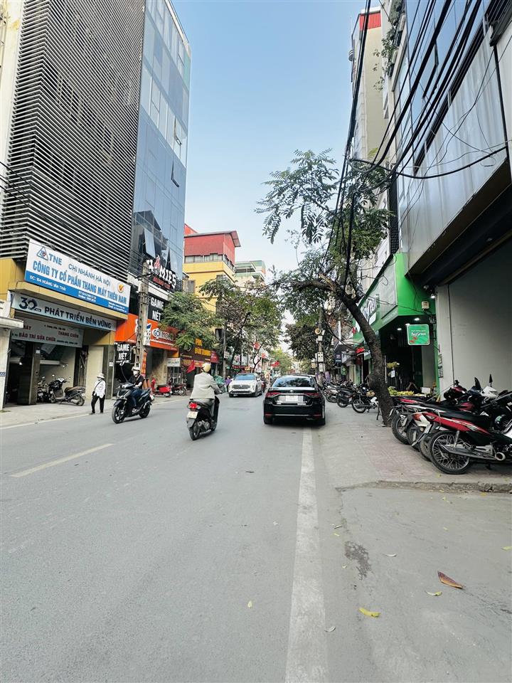 Gấp bán nhà mp hoàng văn thái  lê trọng tấn, mặt tiền 4.7m, vỉa hè, kd sầm uất, quy hoạch ổn định