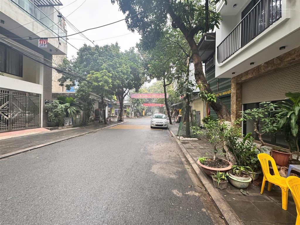 Bán đất tdc cự khối, long biên 80m đường 13m vỉa hè  ô tô tránh  an sinh đỉnh nhỉnh 13 tỷ.