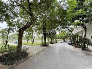 Bán đất phố thanh am, long biên 61m đường 10m vỉa hè  kd  sát công viên  100m ra đường 40m