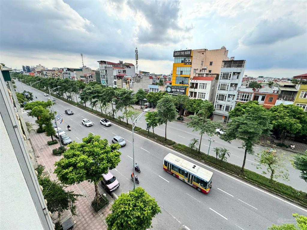 Bán đất tặng tòa nhà mặt phố 90m x 6t ngô gia tự, long biên  kd đỉnh  vị trí đắc địa nhỉnh 24 tỷ.