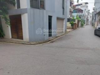 Bán nhà đẹp phố nguyễn văn cừ, long biên 55m x 5t  ô tô tránh  ngõ nông thông nhỉnh 10 tỷ.