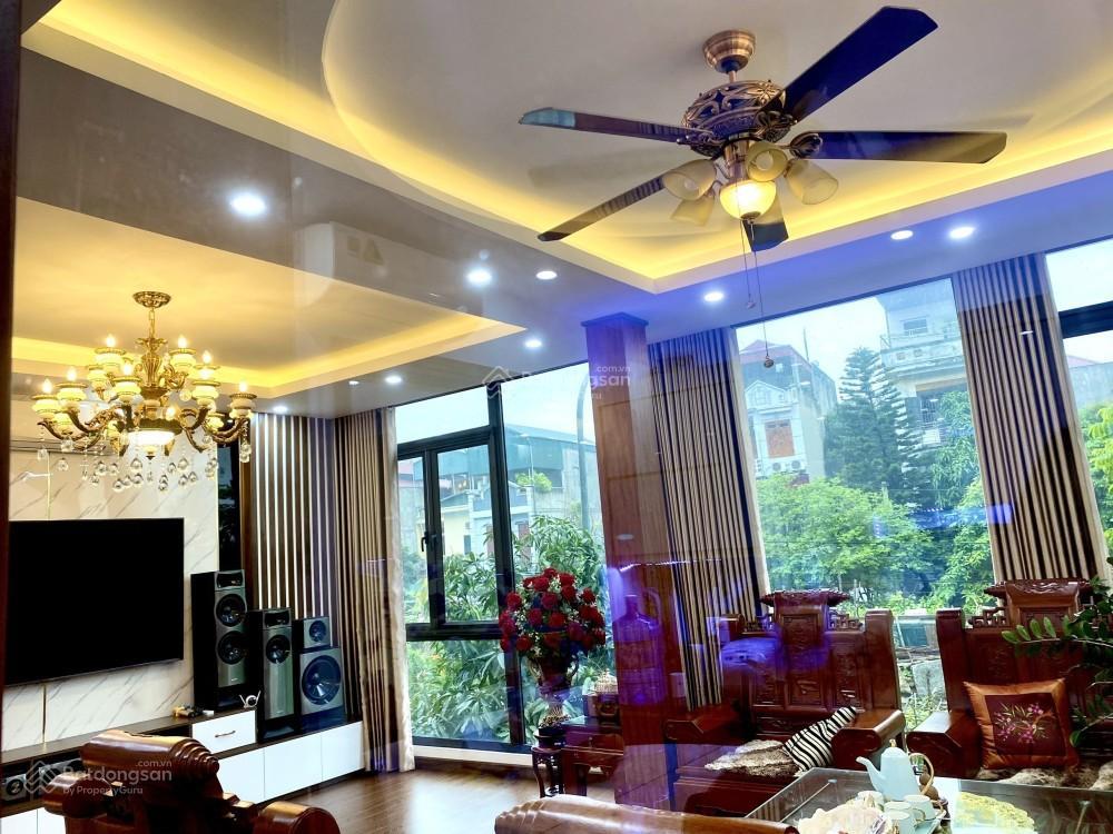 Bán nhanh tòa nhà 65m2 phố việt hưng, long biên  thang máy  đường 13m  vỉa hè  sát công viên