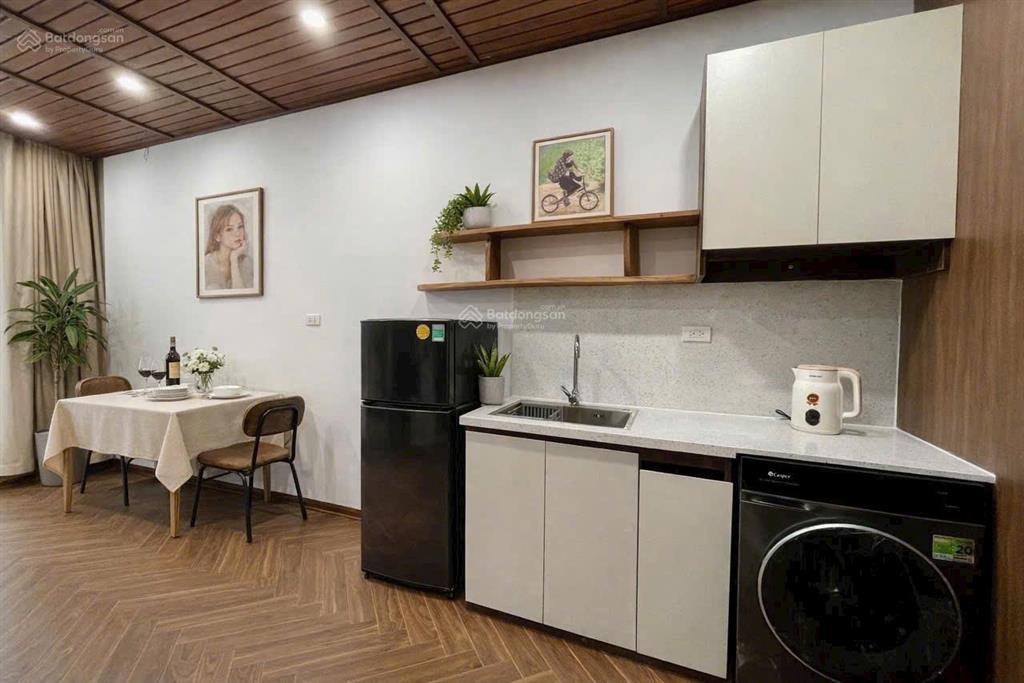 Giảm chào 6 tỷ, giá mới còn 19.5 tỷ tòa nhà 8t dòng tiền 1.6 tỷ/năm phố trạm, long biên  27 phòng