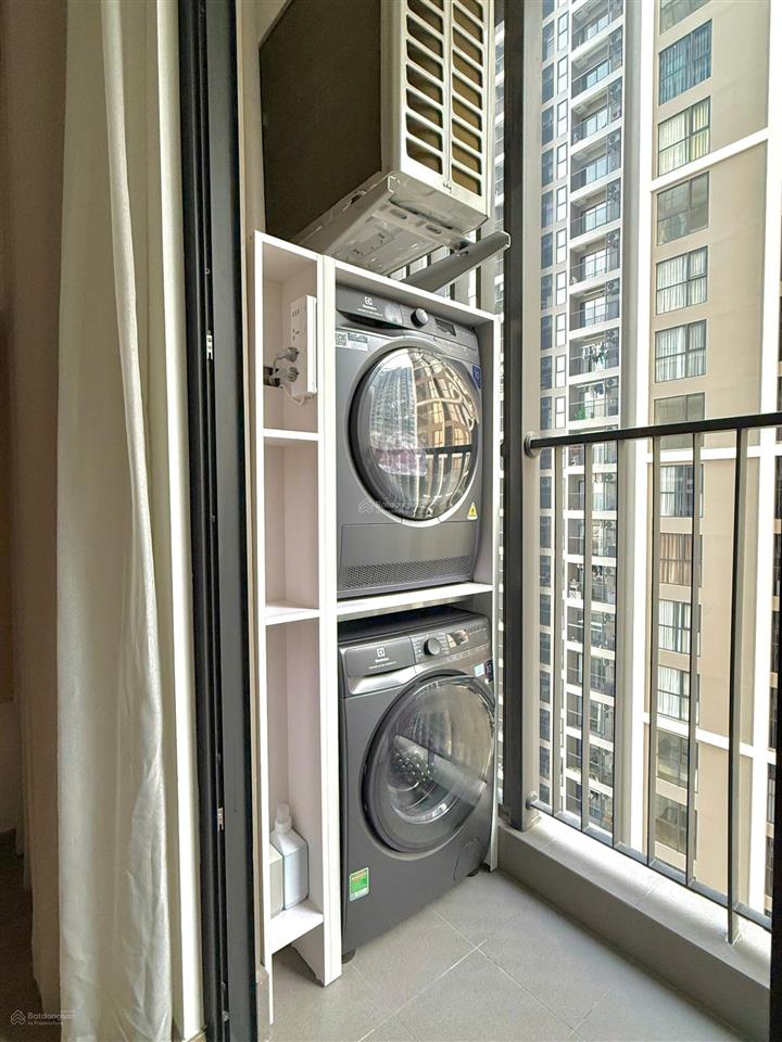 Duy nhất căn 1pn 45.4m2 tc 1  vinhomes smart city full đồ giá siêu hời 8x triệu/m2!!!