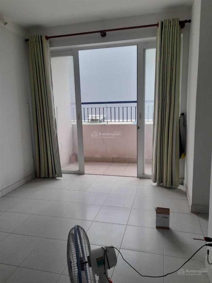 Bán gấp cc tại căn hộ quang thái, 3 tỷ, 63 m2, 2pn, 2wc