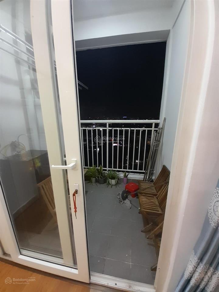 Bán căn hộ 1pn 49m² tại căn hộ 8x đầm sen, giá 2,4 tỷ sổ hồng, ban công rộng