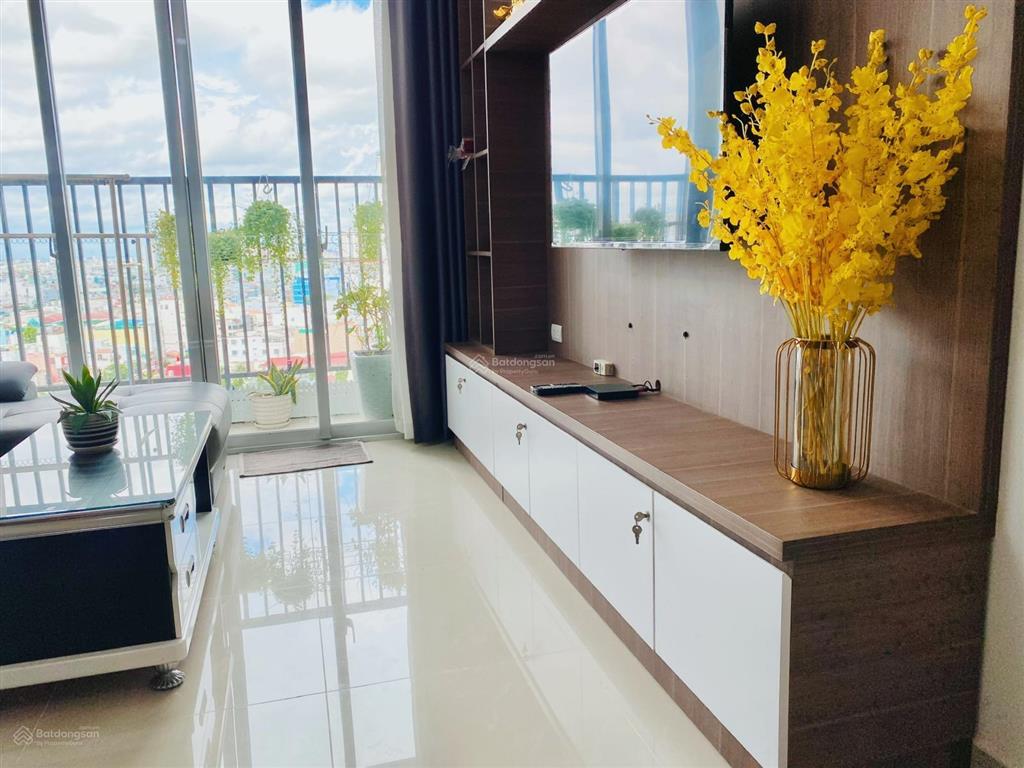 Bán căn hộ cc carillon 5 ở lũy bán bích, giá chỉ 4,25 tỷ, 71m2, giá cực chất  sổ hồng riêng