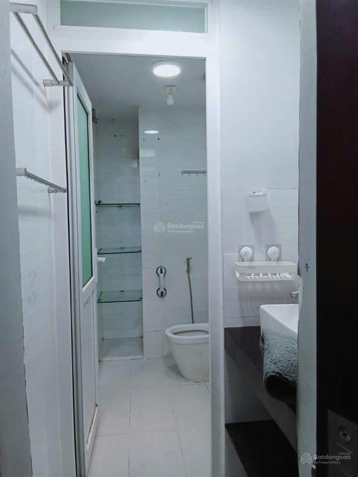 Bán gấp chung cư âu cơ tower, tân thành, chỉ 3,25 tỷ, 53m2, cc đẹp, nhiều tiện ích, sổ hồng
