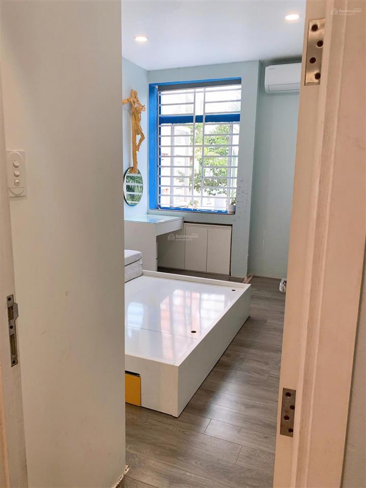 Bán cc 2pn 1wc tại bàu cát 2, giá chỉ 2,75 tỷ, 55m2 giá tốt chính chủ