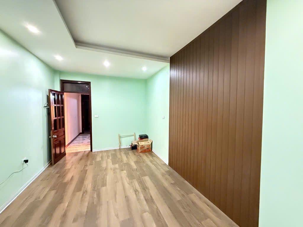 Bán nhà Lương Thế Vinh 50m², phân lô, ô tô đỗ cửa, 3T – 13.9 tỷ