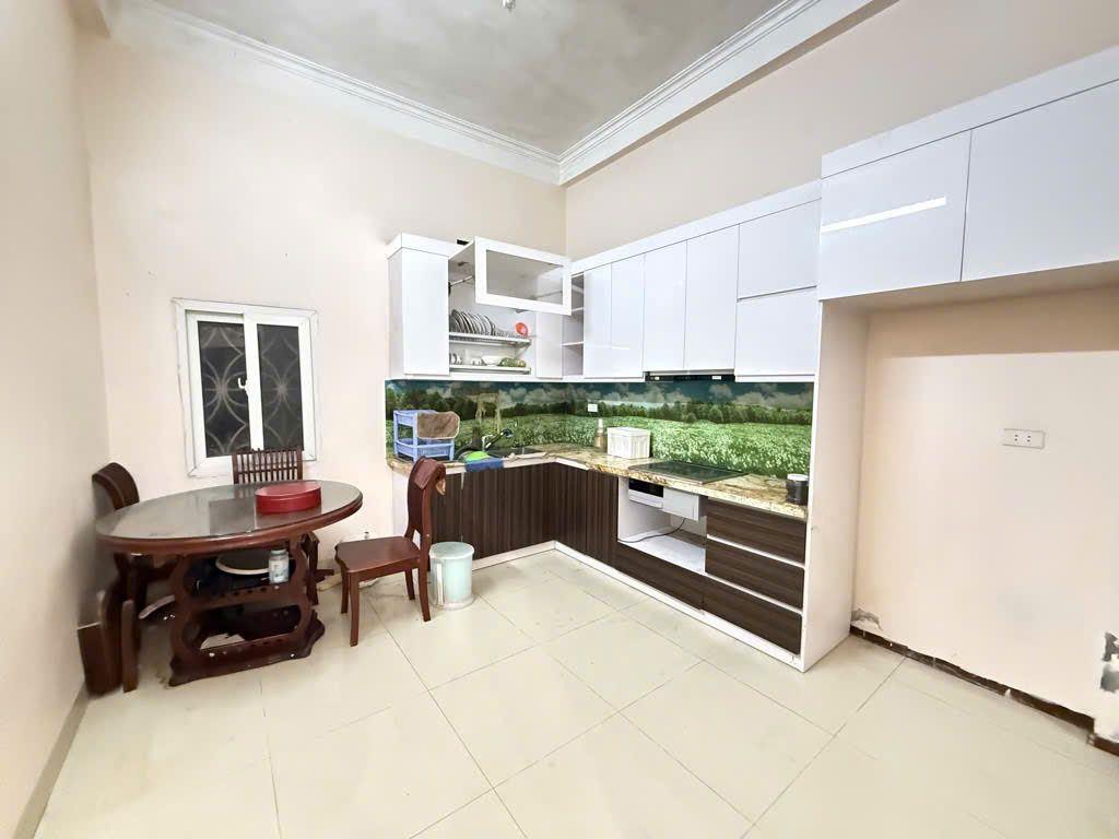 Bán nhà Lương Thế Vinh 50m², phân lô, ô tô đỗ cửa, 3T – 13.9 tỷ