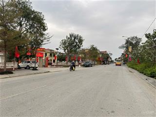 Thư lâm  53m2  ô tô tránh (đất)  giá đầu tư 2,8 tỷ  ngang 5m  lô góc  5m ra đường rộng 15m.