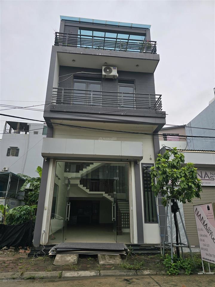 Nhà đẹp hiếm có khu vực x2 nguyên khê ngay chợ lắp ghép
