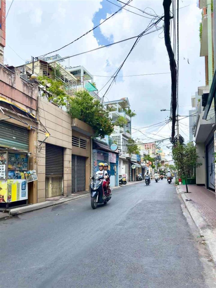 (q.phú nhuận)  mặt phố nguyễn đình chính  bằng giá trong hẻm  100m2  ngang 5m  tiện xây mới