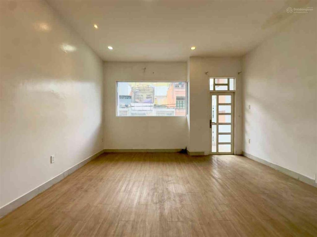 (q.phú nhuận)  mặt phố nguyễn đình chính  bằng giá trong hẻm  100m2  ngang 5m  tiện xây mới
