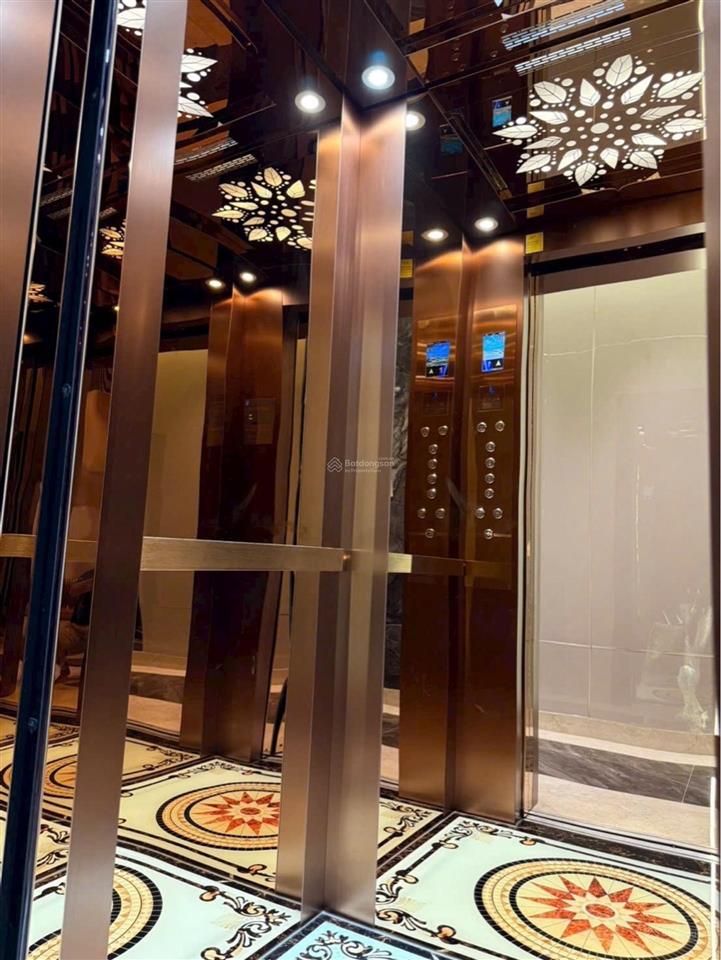 (q. phú nhuận)  huỳnh văn bánh  60m2  ngang khủng  4 tầng  thang máy  full nội thất cao cấp