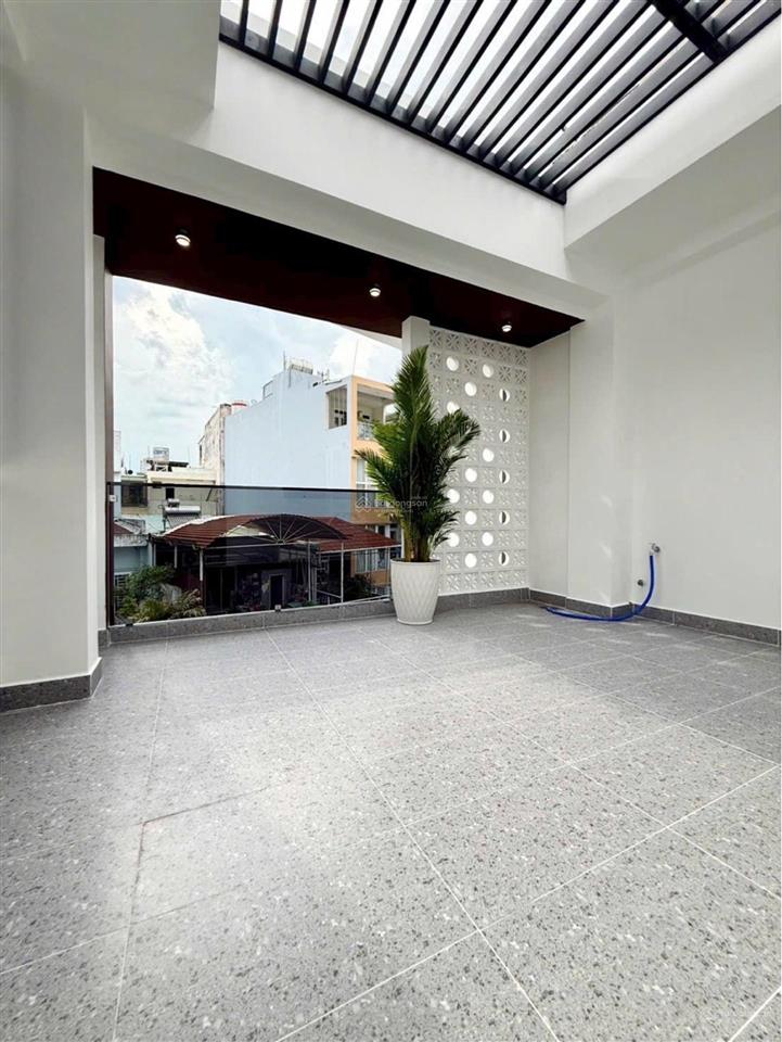 (q. phú nhuận)  huỳnh văn bánh  60m2  ngang khủng  4 tầng  thang máy  full nội thất cao cấp